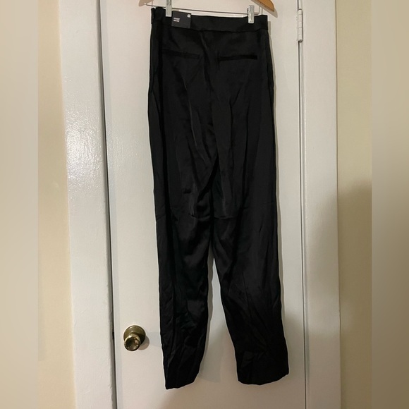 Express Black High Rise Straight dress pants size 4R - Picture 2 of 9